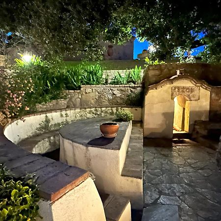 Masia Can Viver - Olive Oil Tourism B&B Bigues I Riells Exterior photo